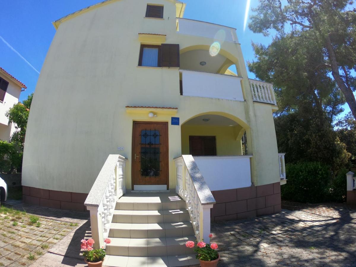 Apartments Stanko Petrcane Εξωτερικό φωτογραφία