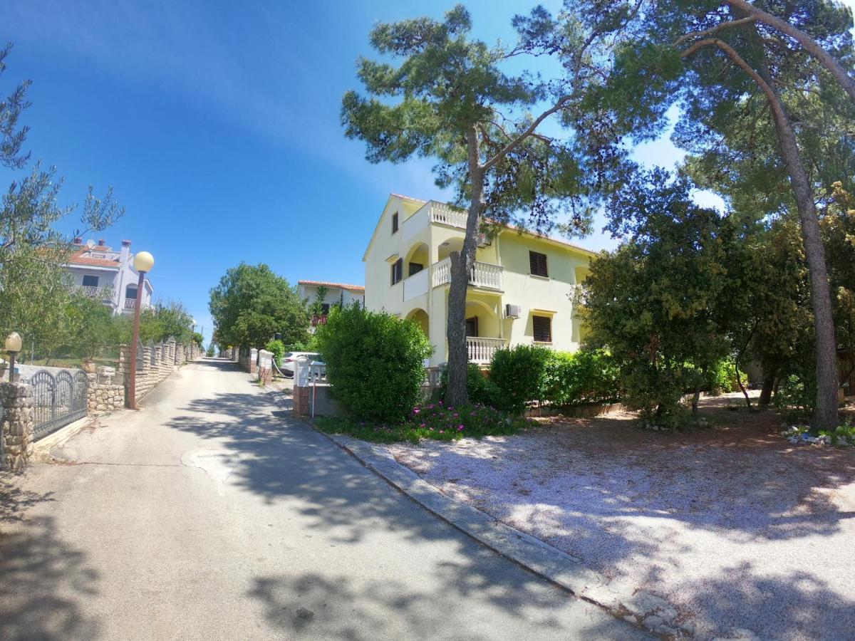 Apartments Stanko Petrcane Εξωτερικό φωτογραφία